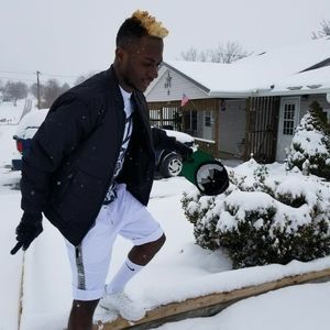 Meet your Posher, Dario jovani